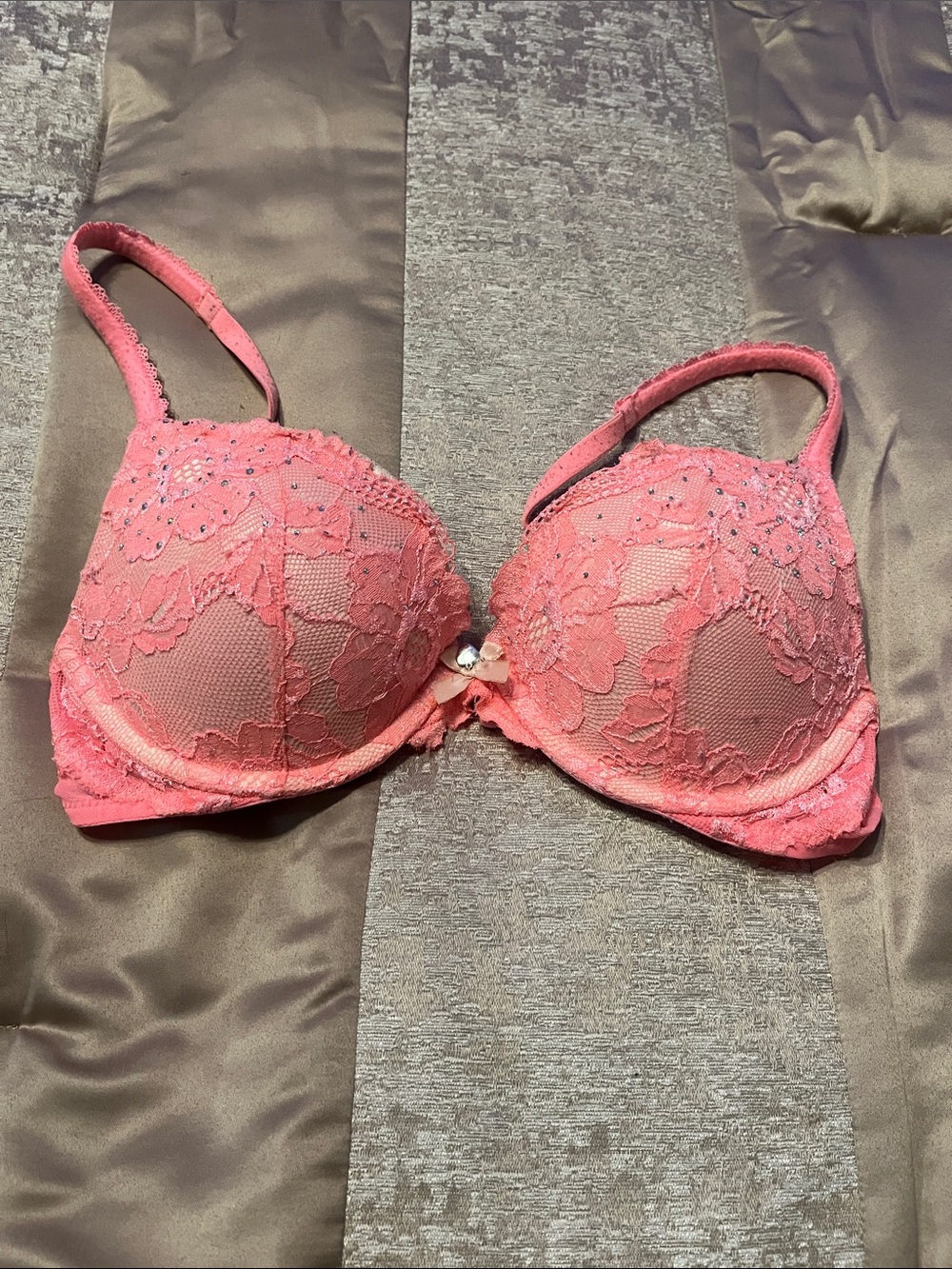 Victoria's Secret Coral Lace Push-Up Bra